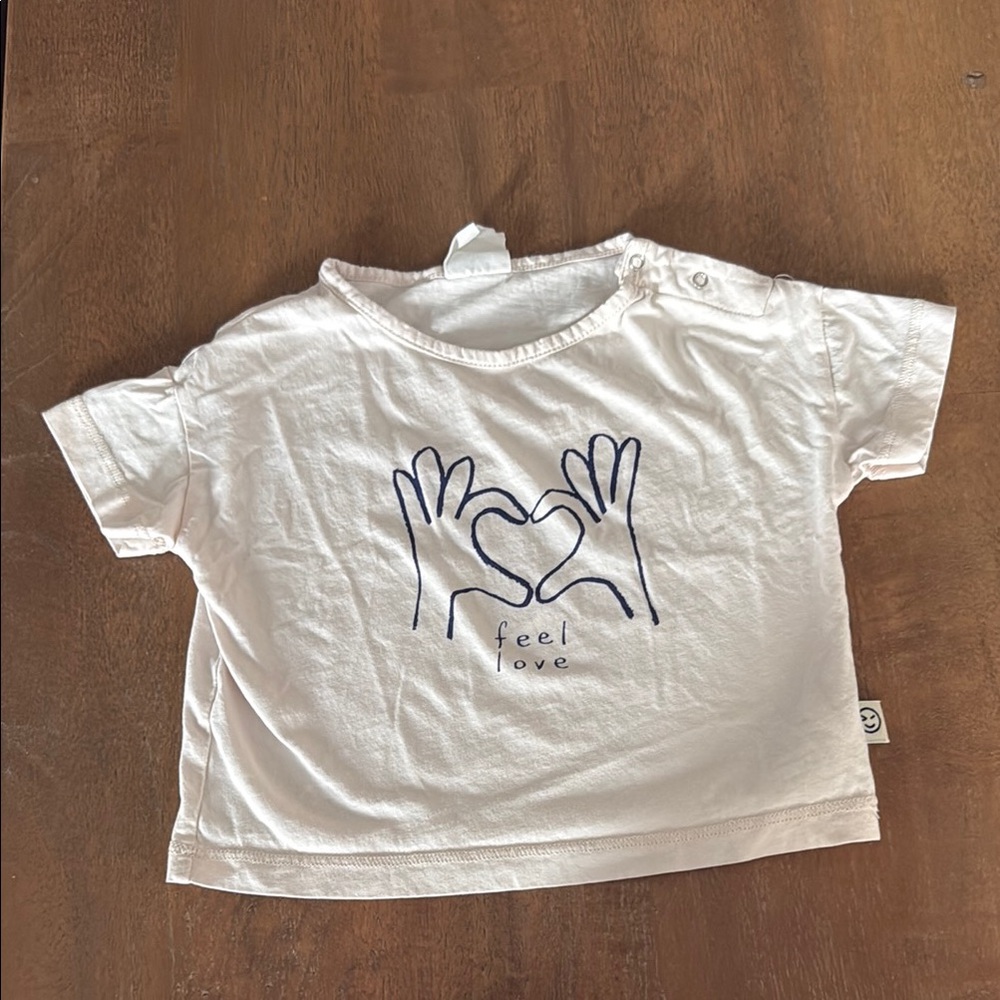 Wynken Blush tee Shirt with Blue Graphic